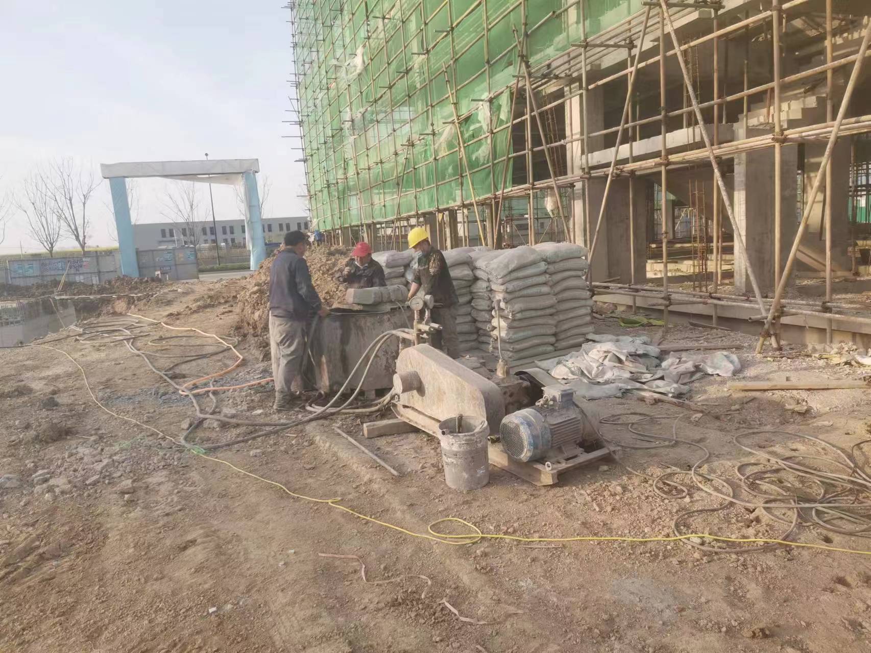 曲阳别墅下沉注浆